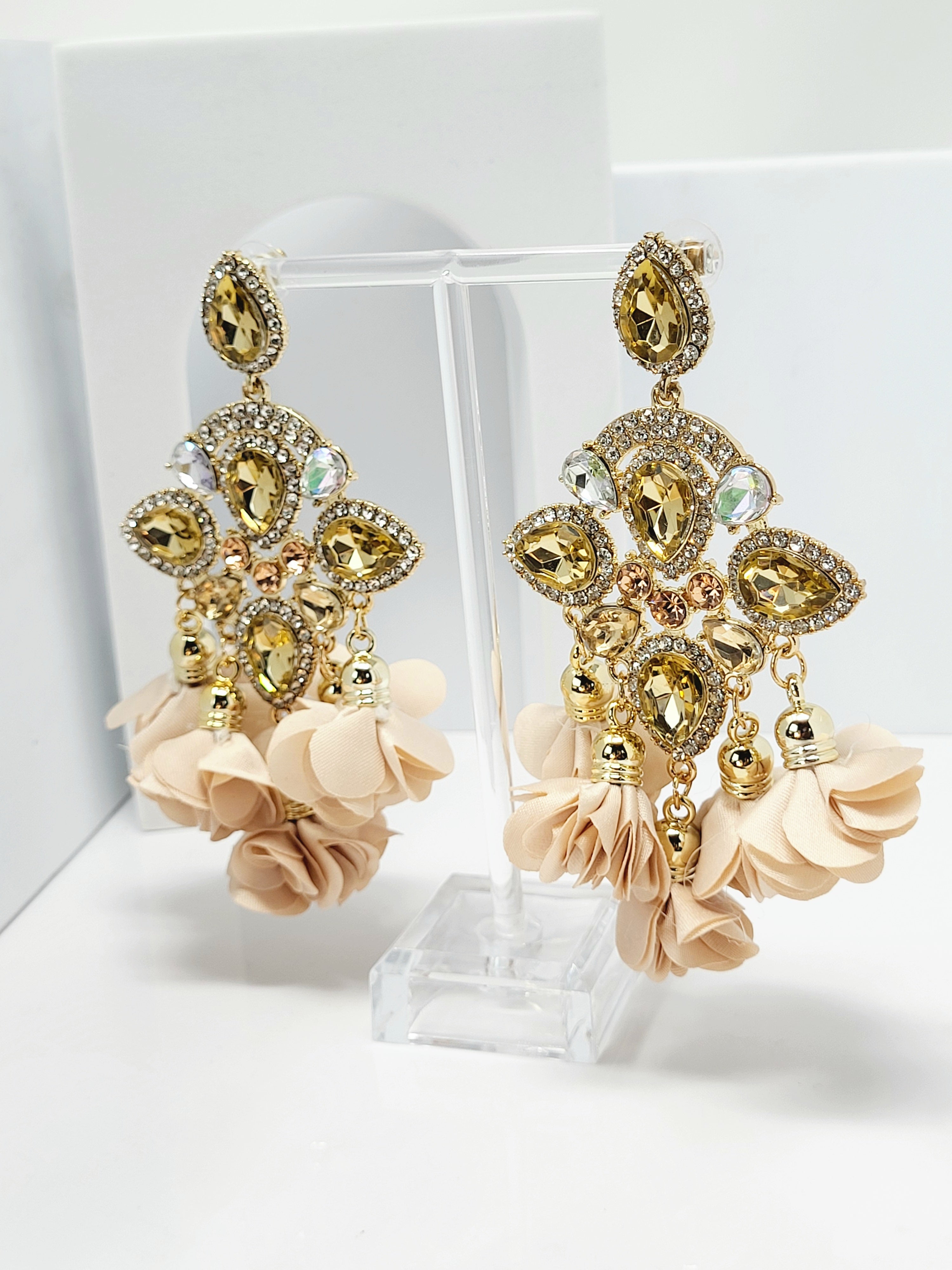 Chandiler Drop Earrings